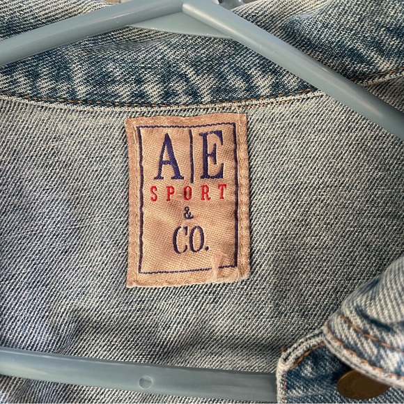 Vintage Oversized Blue Denim Jacket - Picture 3 of 3